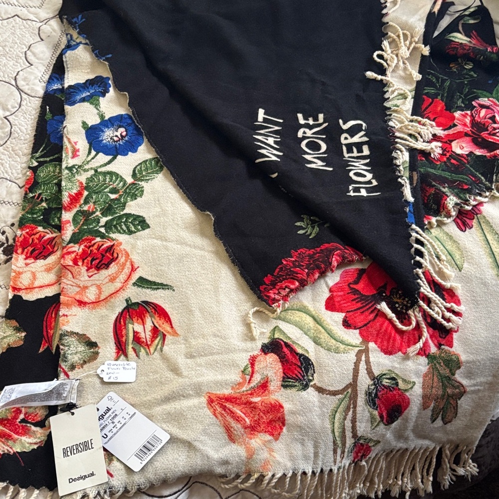 Desigual Multicolor Floral Reversible Scarf/Poucho